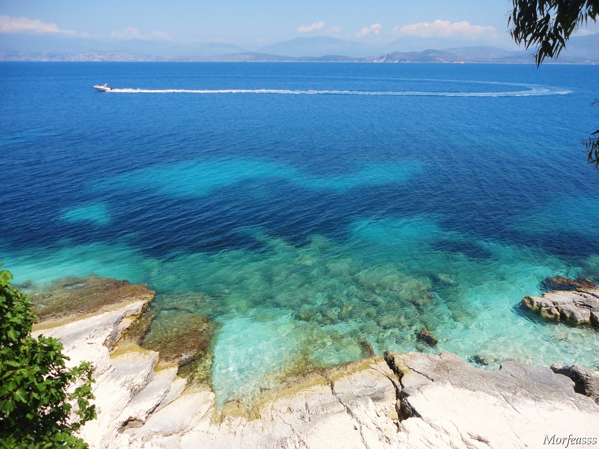 Kassiopi-Beach-Corfu-Greece-3